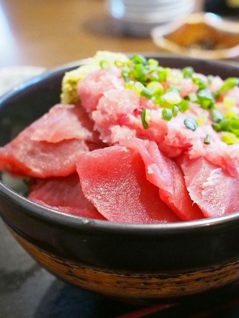 東京メトロ有楽町線月島駅 魚菜はざま 海鮮丼のバリエーションが楽しいお店 年間500店以上を食べ歩く飲食店プロデューサーの食日記